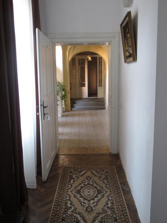 Mediaş Ferdinand Apartments מראה חיצוני תמונה